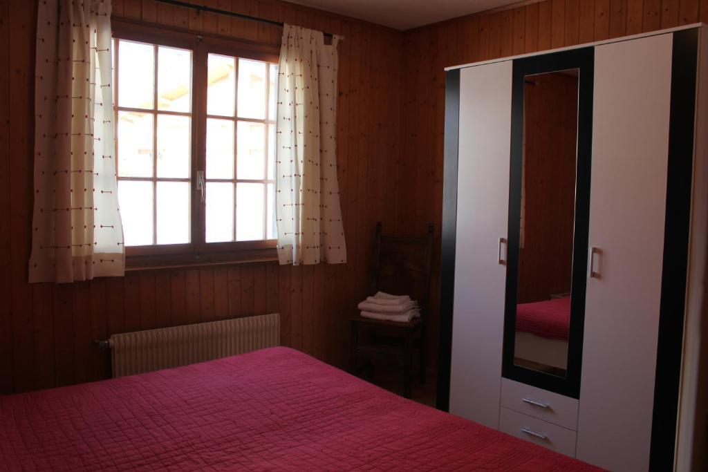 Petit Paradis Кранс Монтана Стая снимка